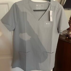 FIGS Scrub Top Gray